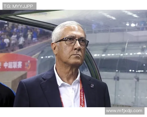 足球明星在社交媒体分享训练日常与比赛心得引发球迷热议