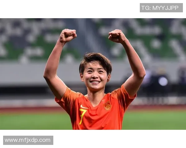 足球明星的吉林媳妇高清美照曝光引发网友热议与关注