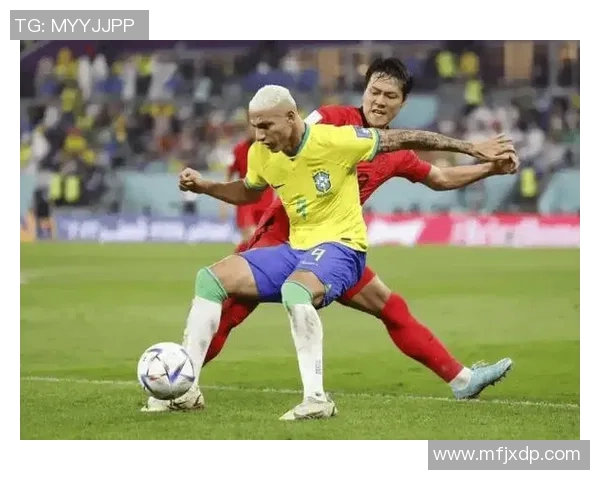 足球明星空门绝杀瞬间回顾精彩集锦让你领略足球的魅力与激情 足球明星空门绝杀瞬间回顾精彩集锦让你领略足球的魅力与激情